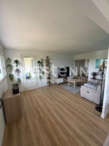 Appartement Le Grand-quevilly 3 pièces Dernier étage - Entièrement rénové - Proches commerces