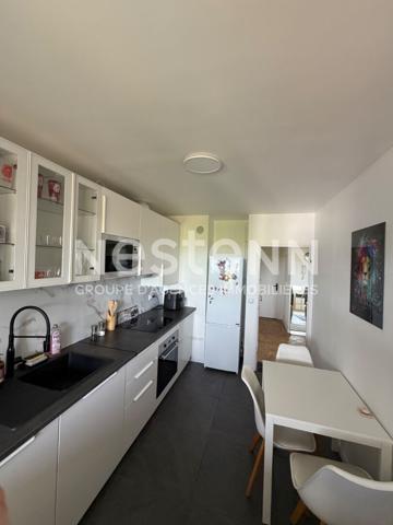 Appartement Le Grand-quevilly 3 pièces Dernier étage - Entièrement rénové - Proches commerces