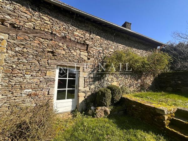 Au cœur du Morbihan, charmant manoir avec dépendances
