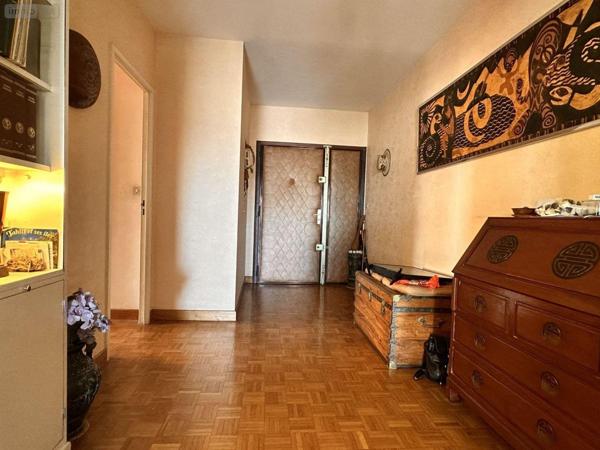 Appartement à vendre à Toulon dans le Var (83000), ref : 14517/534   
LA RODE