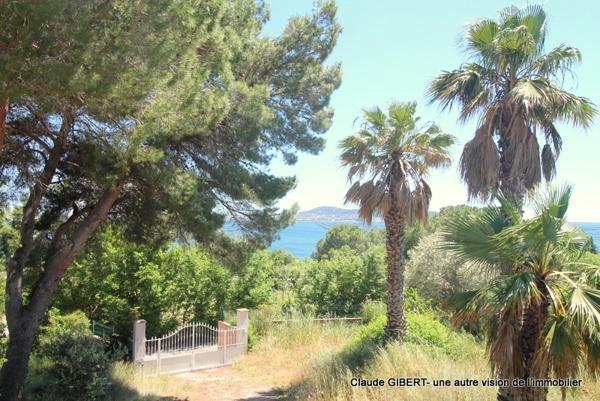 Bouzigues (34140) Bouzigues : Villa 6 pièces + studio avec une vue imprenable sur le Mont Saint-Clair et l'étang de Thau !