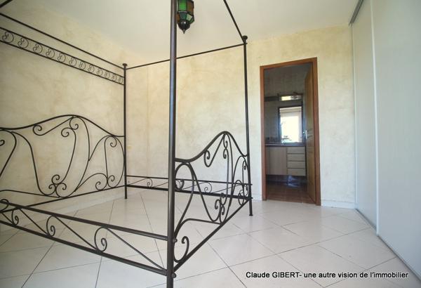 Bouzigues (34140) Bouzigues : Villa 6 pièces + studio avec une vue imprenable sur le Mont Saint-Clair et l'étang de Thau !