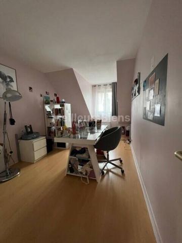 PAVILLON 4 chambres + bureau