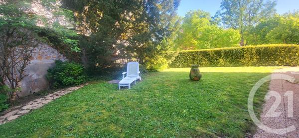 Maison à vendre  9 pièces - 285 m2 NERIS LES BAINS - 03