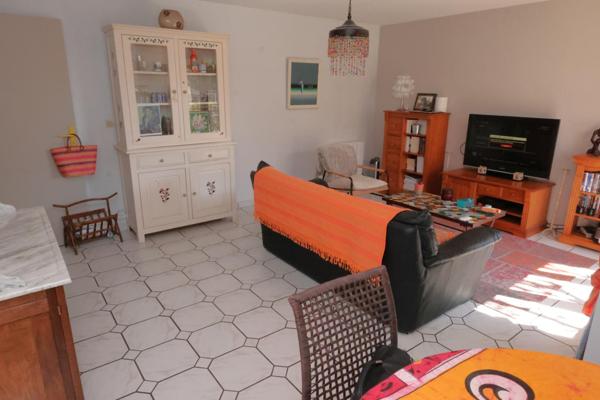 Beau 4 pièces en RDC et parking en sous sol