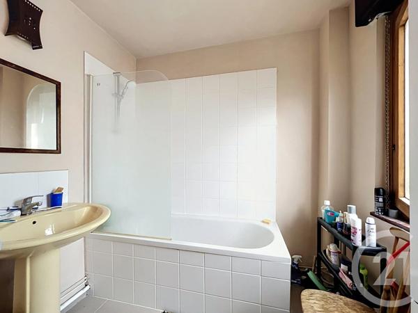 Appartement F3 à vendre  3 pièces - 86,51 m 2   ESSEY LES NANCY  - 54