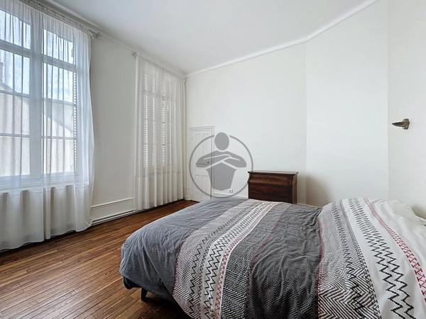 Vente Maison de ville 6 pièces 199 m2 à Saint-Quentin