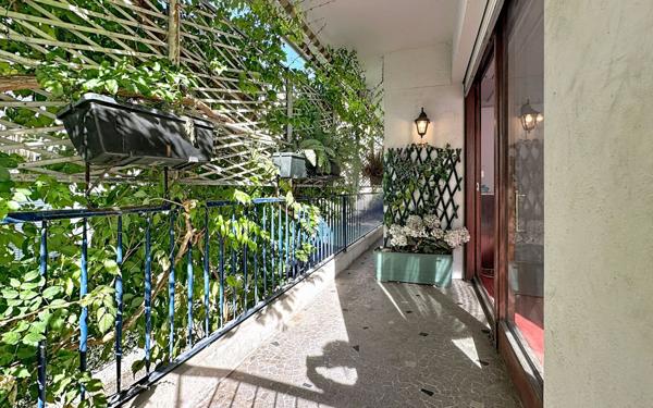 Appartement à vendre    3 pièces • 62,14 m2 Nice