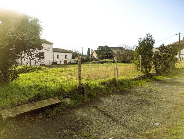À vendre - Maison ancienne, 2 pièces située à Villeneuve-sur-Lot (47300)