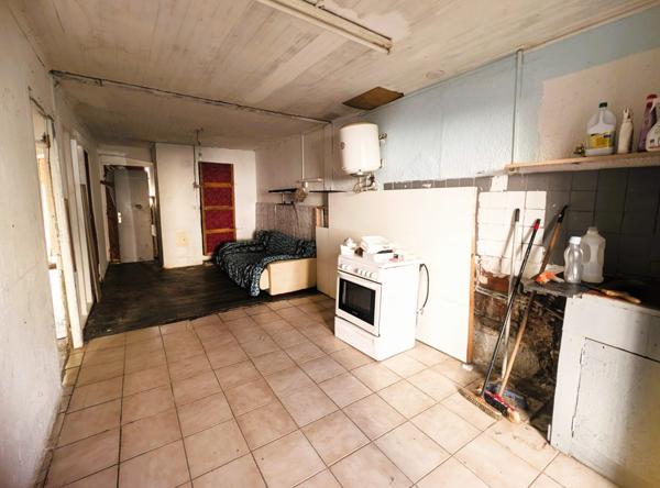 À vendre - Maison ancienne, 2 pièces située à Villeneuve-sur-Lot (47300)