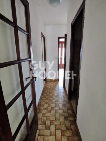 Maison à louer à Amou - 4 pièces avec jardin