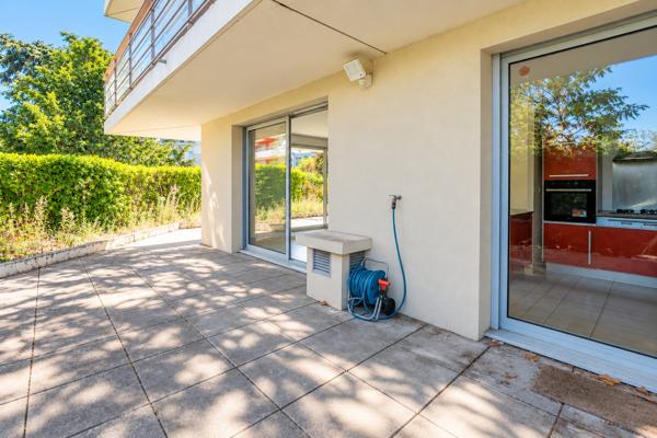 T4 94 m² avec terrasse et grand garage