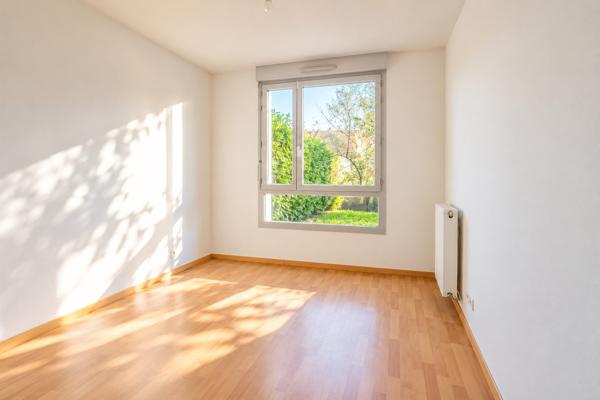 T4 94 m² avec terrasse et grand garage
