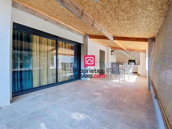 Maison récente 4 chambres, piscine et garage