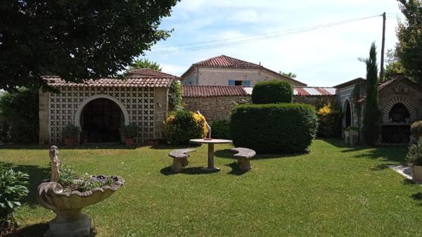 EN CAMPAGNE ENTRE NERAC ET MEZIN