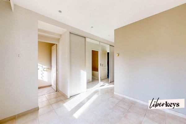 Appartement-maison avec jardin 126 m², garage et 84 m² d’espace supplémentaire