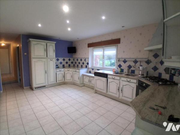 Marly-Gomont - longère rénovée - grange