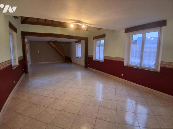 Marly-Gomont - longère rénovée - grange