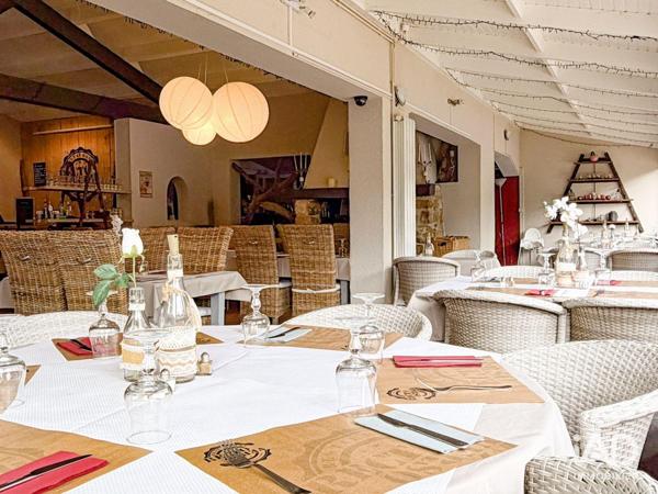 Restaurant à vendre 240 m² Mornas