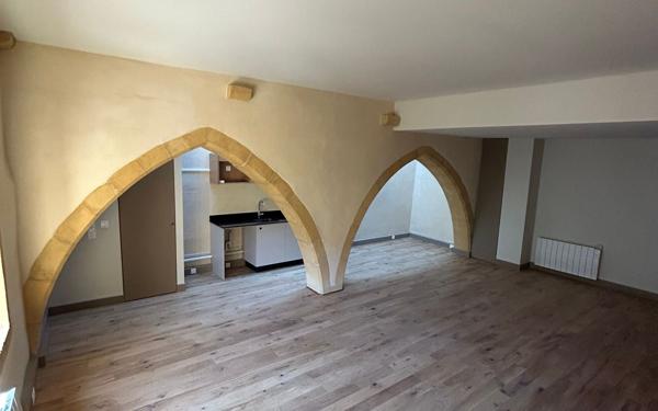 Appartement à louer    2 pièces • 62,85 m2 Metz