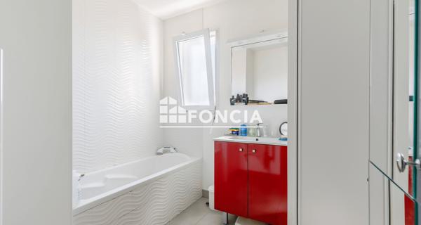 À vendre Appartement 3 pièces 67 m² - Saint-gilles-croix-de-vie 85800
