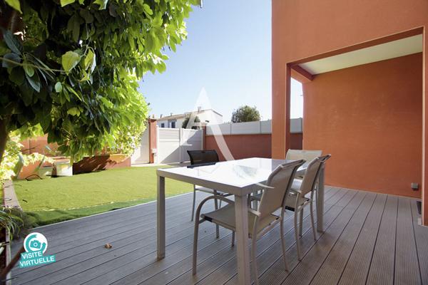 LATTES - BOIRARGUES - MAISON MITOYENNE - 113 m2 - 5 PIÈCES - 4 CHAMBRES - GARAGE -BUANDERIE - GRENIER - PISCINE