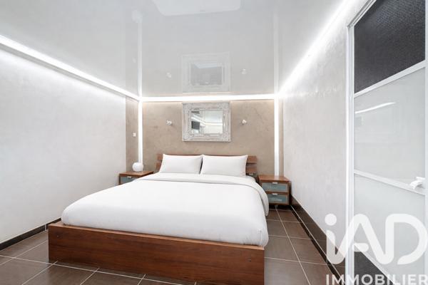 Maison à vendre 8 pièces 260 m² Saint-Martin-la-Plaine