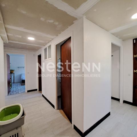 A VENDRE MAISON FAMILIALE 6 CHAMBRES 232 M² SUR TERRAIN 2400 M²