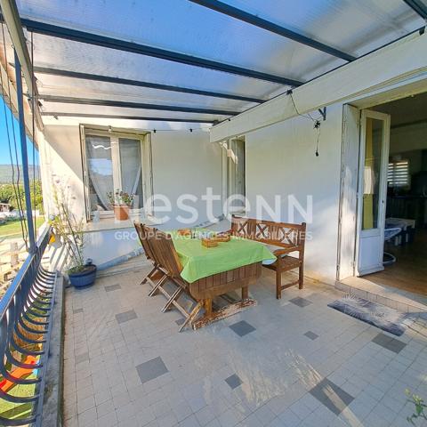 A VENDRE MAISON FAMILIALE 6 CHAMBRES 232 M² SUR TERRAIN 2400 M²