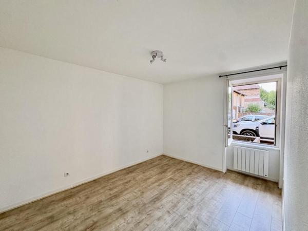 APPARTEMENT T3 A LOUER A LE COTEAU - AVENUE DE LA LIBERATION