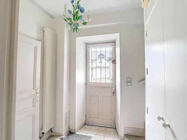 Appartement à vendre    4 pièces • 107 m2 Guyancourt