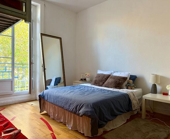 Beau T2 Haussmannien proche plage