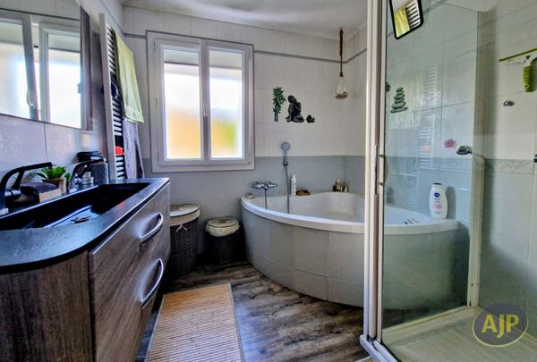 Maison à vendre Gorges - 5 pièces, 96m² avec 3 chambre(s) à 304 000€ - AJP Immobilier Clisson