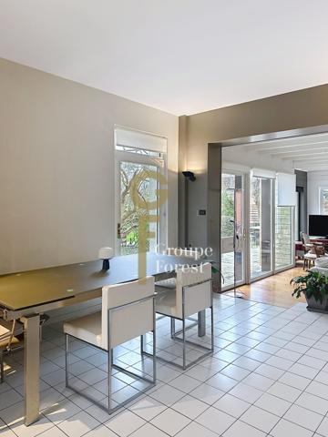NOUVEAUTÉ : 130M2 SUR 972M2.