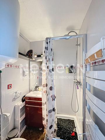 Beau studio cabine 20 m² à Gruissan, En bon état, sans vis-à-vis !