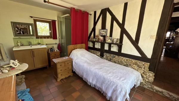 Vente                                                      Maison
                        
                     6 pièces                      82 m2                     à Épaignes