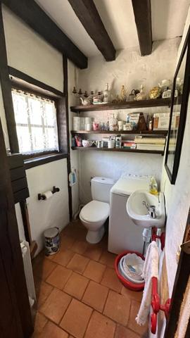 Vente                                                      Maison
                        
                     6 pièces                      82 m2                     à Épaignes