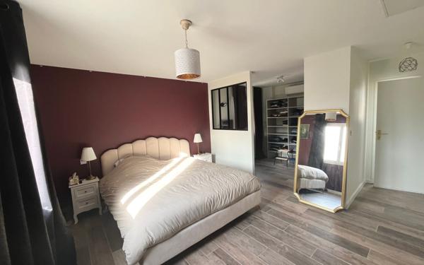 Maison à vendre    8 pièces • 215 m2 Montbazin