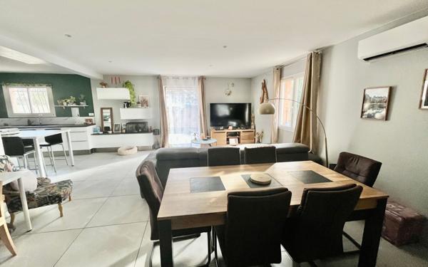 Maison à vendre    8 pièces • 215 m2 Montbazin