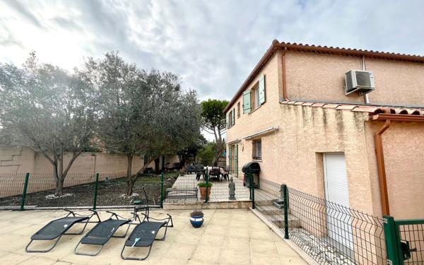 Maison à vendre    8 pièces • 215 m2 Montbazin