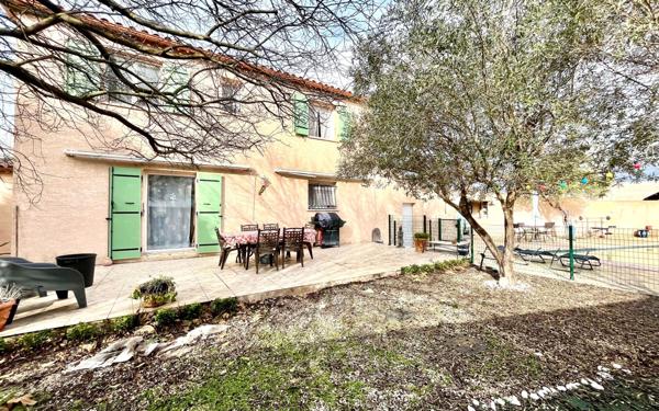 Maison à vendre    8 pièces • 215 m2 Montbazin