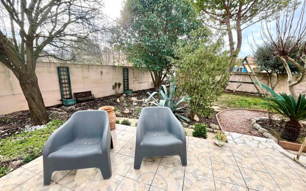 Maison à vendre    8 pièces • 215 m2 Montbazin