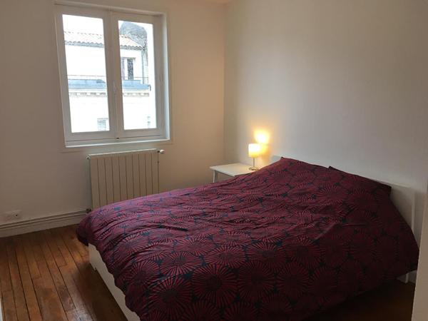 A Rochefort Hyper-Centre Place Colbert - Appartement Duplex 3 chambres - 115 m²