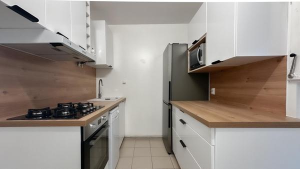 Appartement T3 place de parking et extèrieur