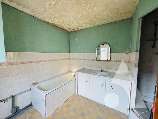Immeuble 5 pièces 170 m2