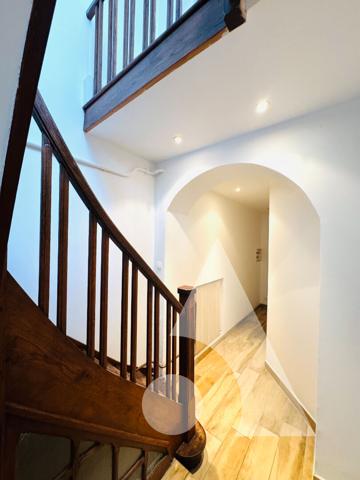 Immeuble 5 pièces 170 m2