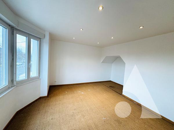 Immeuble 5 pièces 170 m2