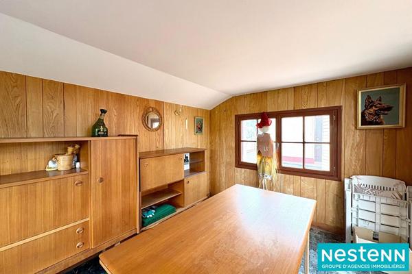 Maison de 5pièces d'environ 83m² sur un terrain de 1 172m² située à Villeurbanne Les Brosses !