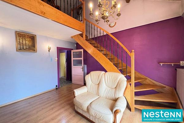 Maison de 5pièces d'environ 83m² sur un terrain de 1 172m² située à Villeurbanne Les Brosses !