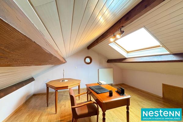 Maison de 5pièces d'environ 83m² sur un terrain de 1 172m² située à Villeurbanne Les Brosses !